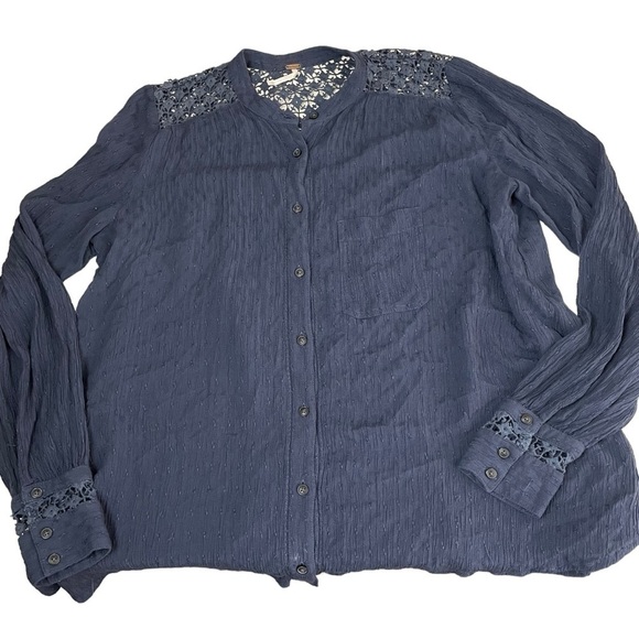 Free People The Best Button Down Crochet Lace Top - Picture 11 of 12